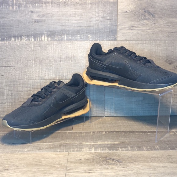 Nike - Air Max Pre-Day - Picture 2 of 6